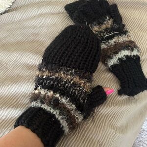 Cozy Black and Brown Knit Mittens